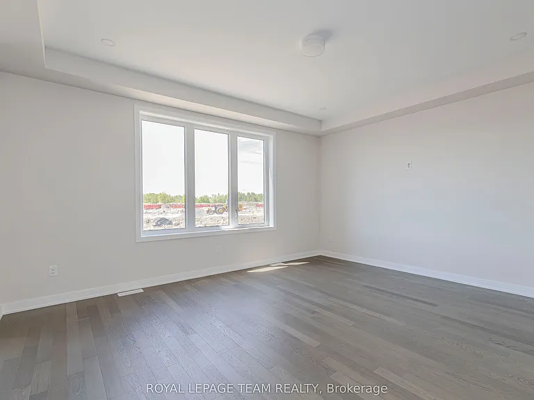 475 Meynell Rd — Photo 20