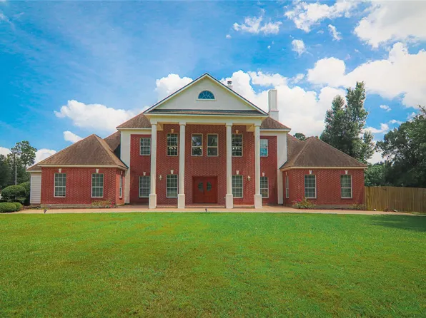19602 Riverwalk Dr, Porter, TX 77365