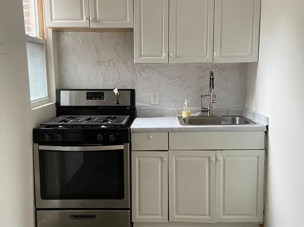 217 Sansom St, Upper Darby, PA 19082
