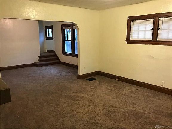 3rd image of 1602 Hearthstone Dr