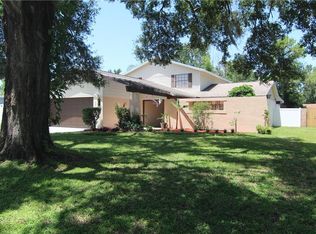 15704 Gardenside Ln, Tampa, FL 33624