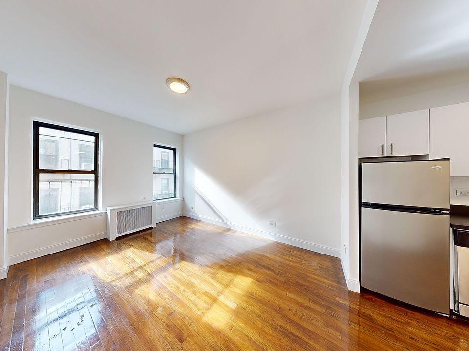 1st image of 220 E 89th St APT 13