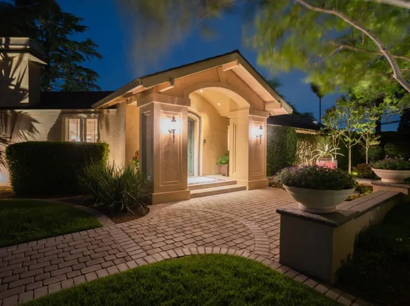 3231 Fieldcrest Dr, Sacramento, CA 95821