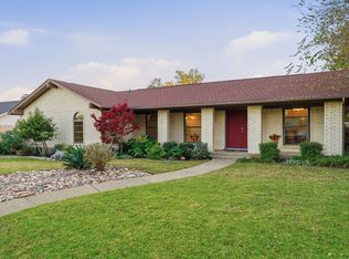 2712 S Cypress Cir, Plano, TX 75075