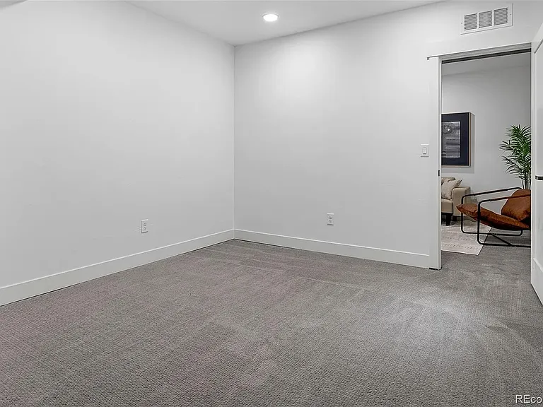 3709 Pecos St — Photo 23