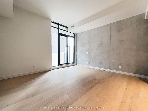 2nd image of 81 Wellesley St E #601
