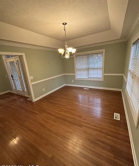 1150 Linden Rd — Photo 10