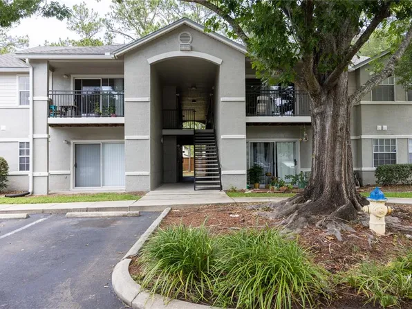 3705 SW 27th St APT 226, Gainesville, FL 32608