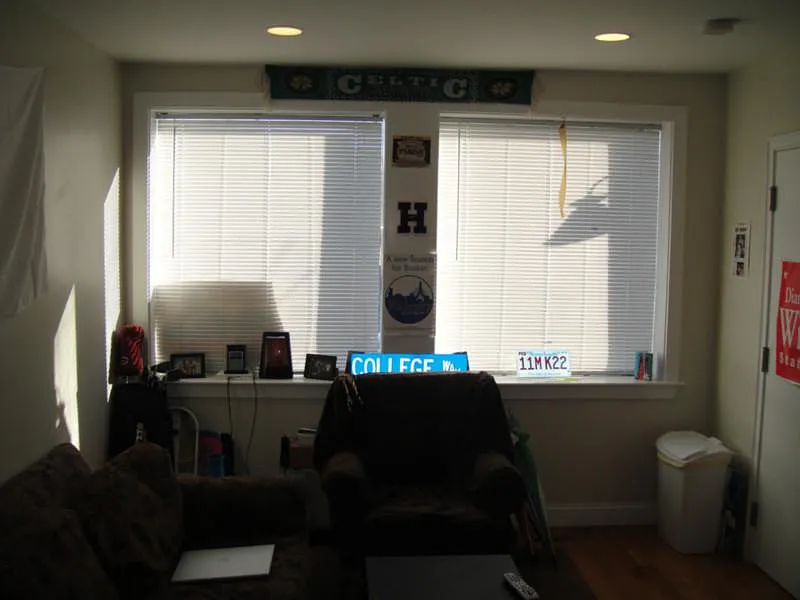3 bed, 999 sqft, $4,800 — Photo 3
