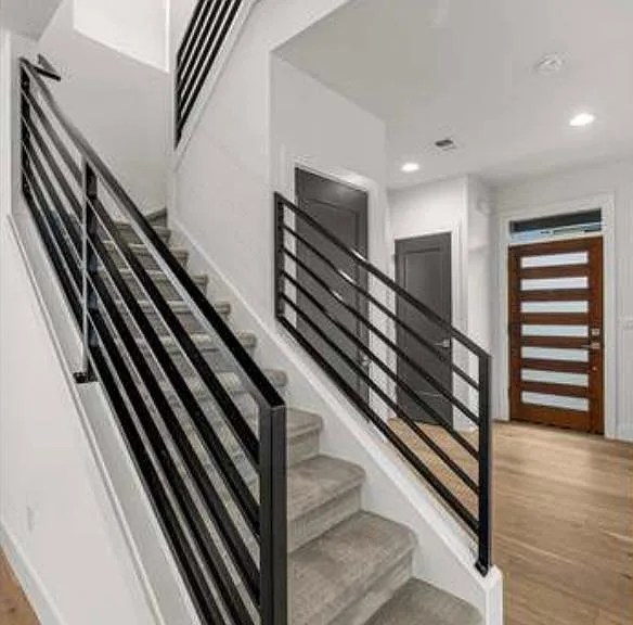 7606 N Burrage St — Photo 12