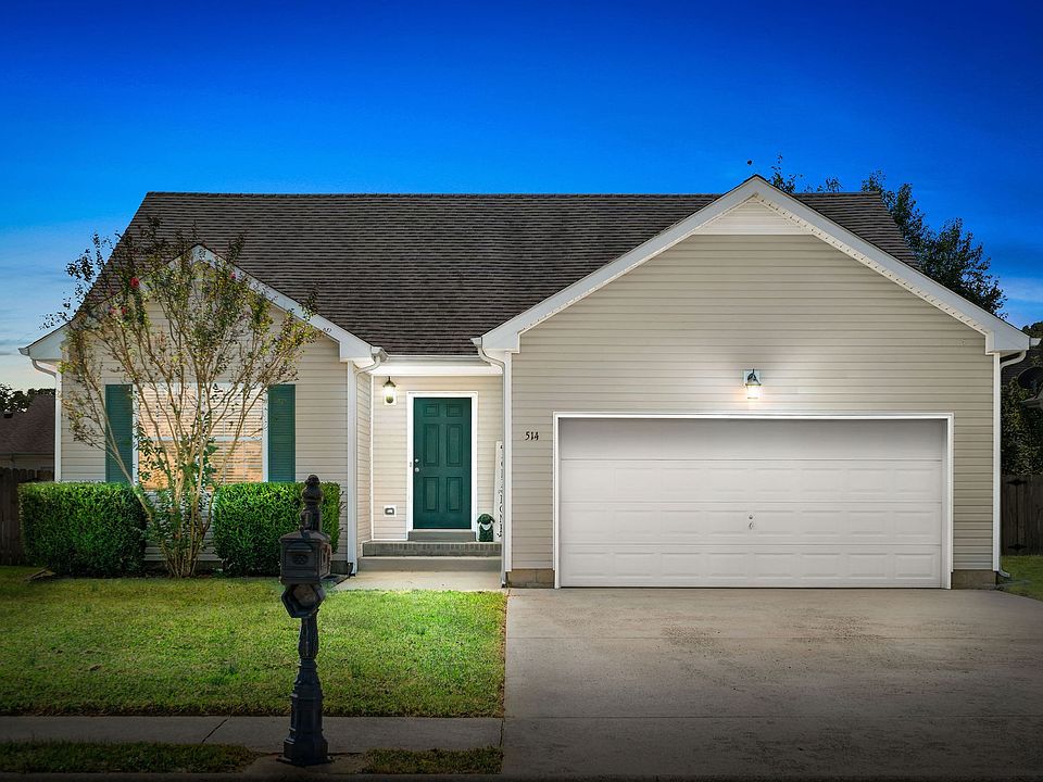 1st image of 514 Oakmont Dr