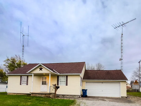 304 S High St, Kenton, OH 43326