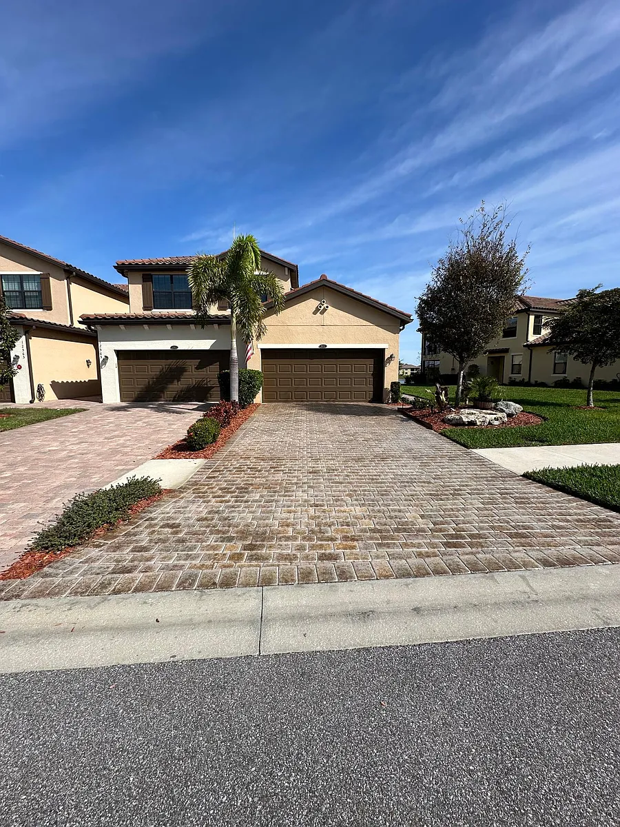 Building Photo - 12565 Ghiberti Cir #102