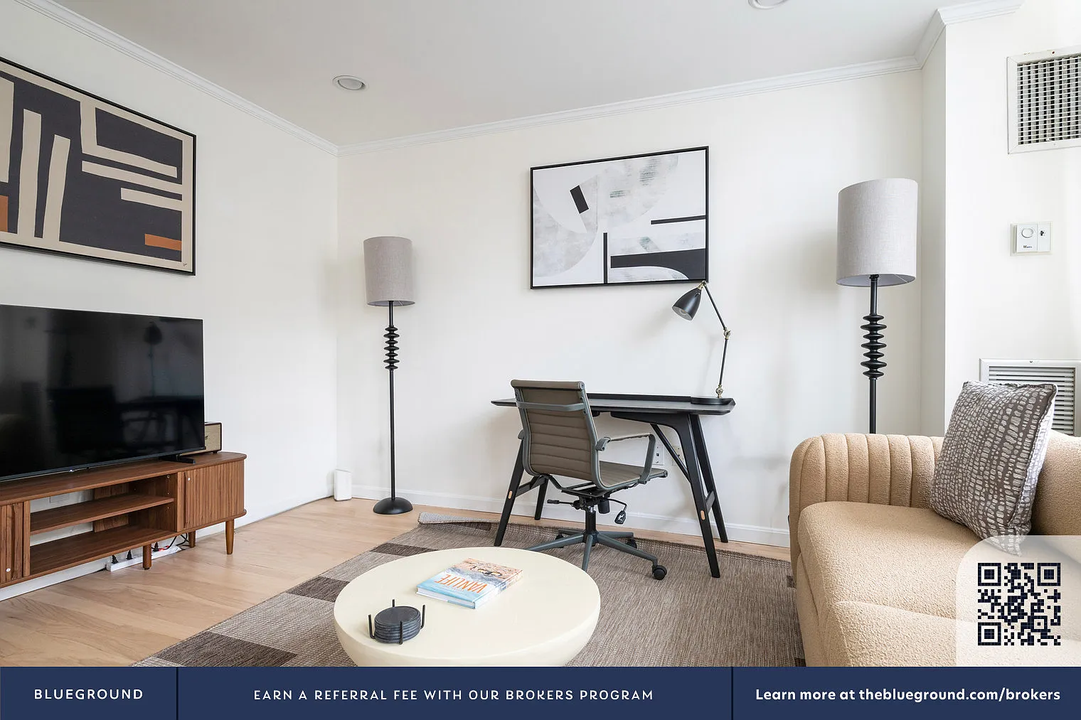 2 bed, 2.0 bath, 992 sqft, $4,300 — Photo 3