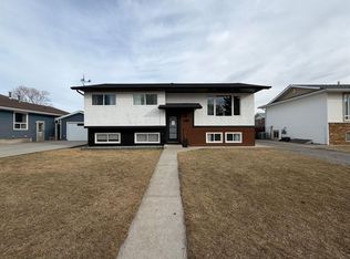 2106 S 7th Ave, Fort Macleod, AB T0L0Z0