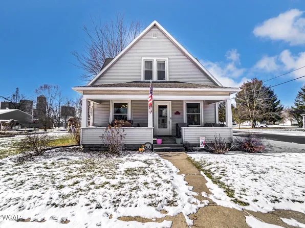 204 N Walnut St, Middle Pt, OH 45863