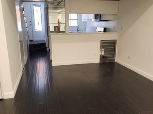 11630 Chenault St #12B, Los Angeles, CA 90049