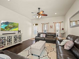 37205 Corvette Dr, Prairieville, LA 70769