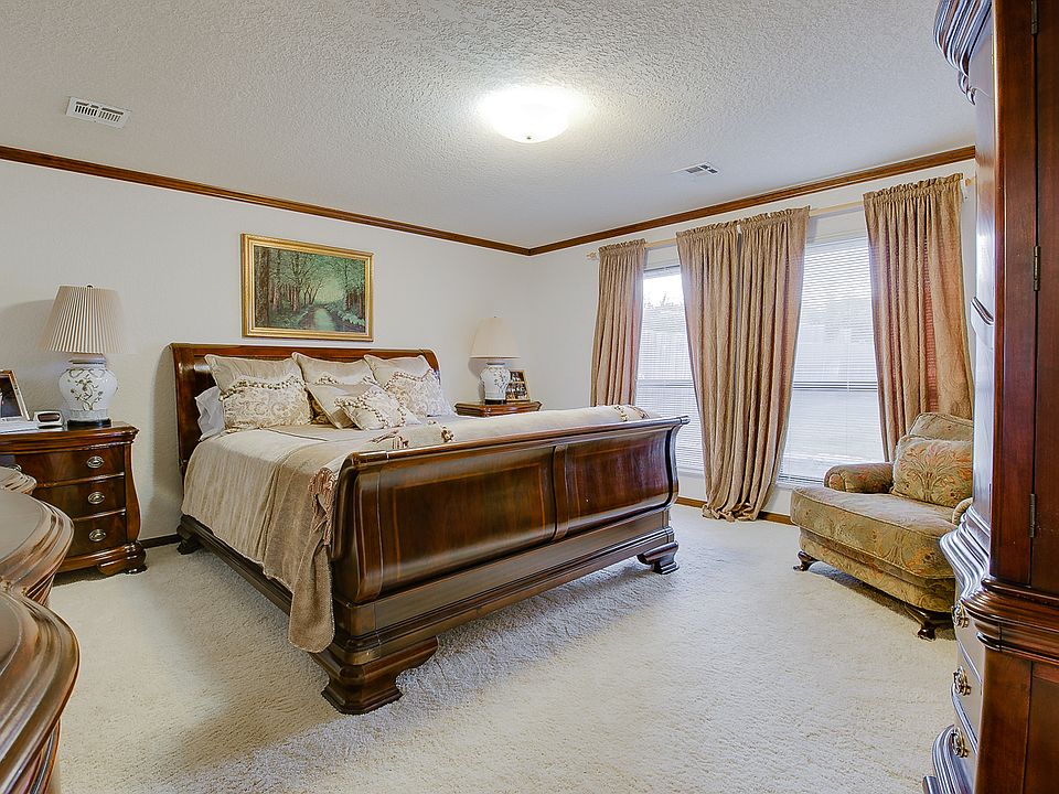 Large Master Bedroom