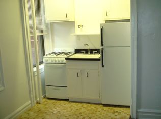 4414 Newtown Rd APT 3G, Astoria, NY 11103