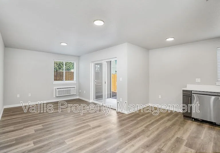 4374 Fisher Rd NE #204 — Photo 15