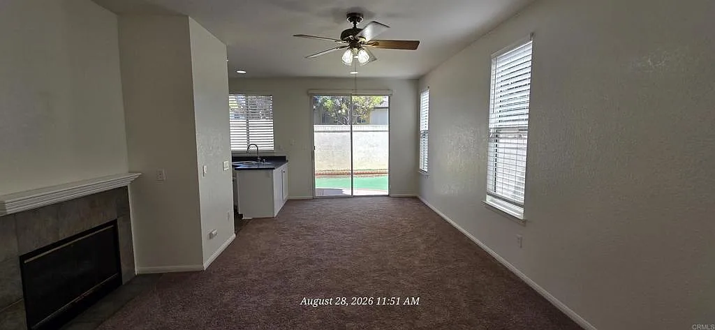 2 bed, 2.5 bath, 1130 sqft, $3,200 — Photo 4