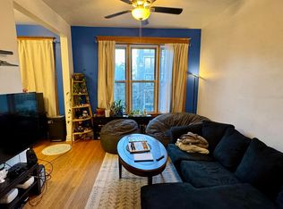 1254 N Bosworth Ave #2F, Chicago, IL 60642