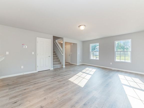 4th image of 7533 Bramling Dr SE
