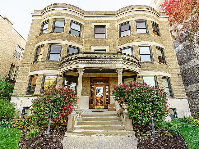 1st image of 5611 N Winthrop Ave #Gds