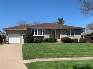 212 W Iowa St, Spring Valley, IL 61362