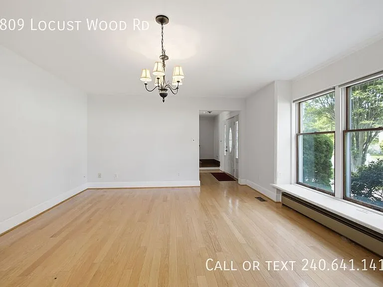 7809 Locust Wood Rd — Photo 8