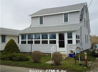 12 Causeway, Clinton, CT 06413