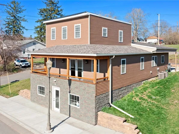 318 Keller Avenue N #3, Amery, WI 54001