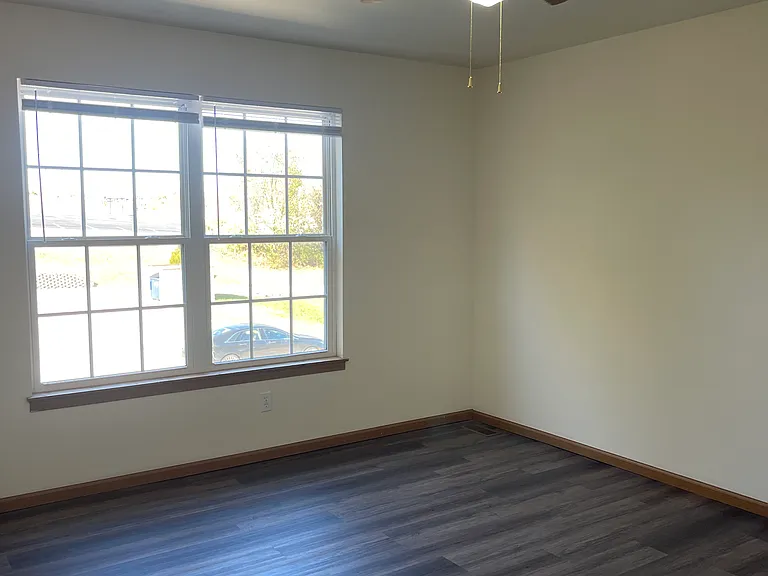104 K C Heights Dr — Photo 5