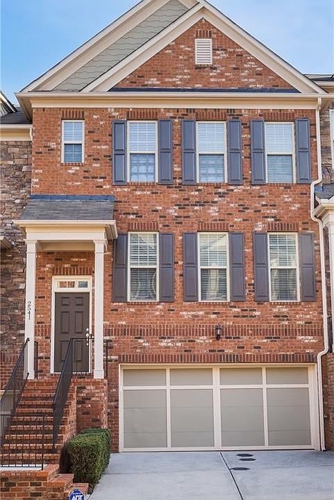 1st image of 2541 Sibley Dr NE