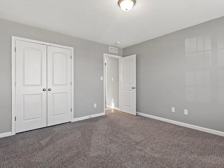 121 Landry Ln — Photo 17