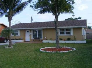 4884 Pineaire Ln, West Palm Beach, FL 33417