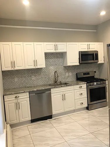 85 Main St #1 Photo 1