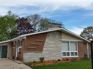 15248 Lawndale Ave, Midlothian, IL 60445