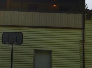 530 Langan Rd, Pittston, PA 18640