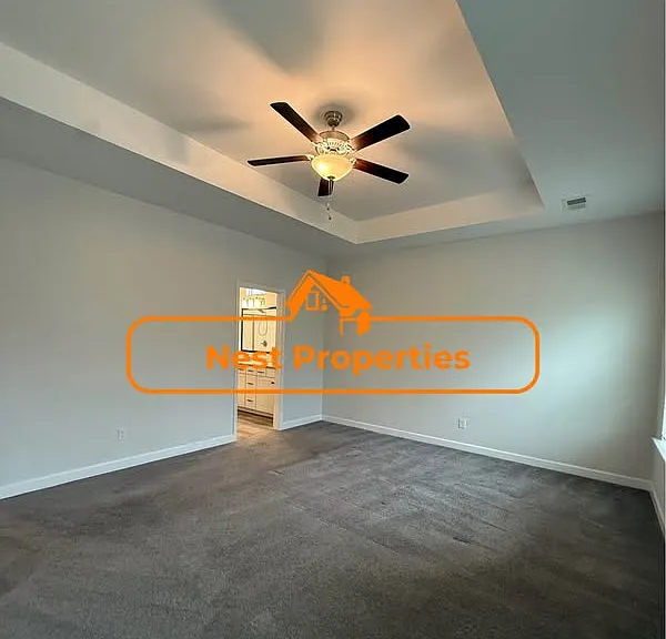 658 Frow Dr — Photo 8