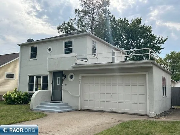 2605 7th Ave E, Hibbing, MN 55746