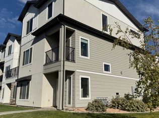 691 E 730 N, Hyrum, UT 84319