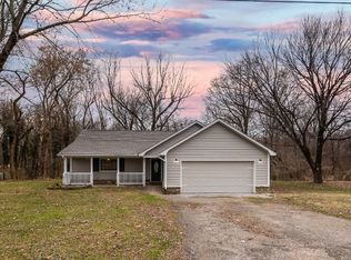 59 Black Springs Rd, Millington, TN 38053