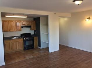 39 Lincoln Park APT 3C, Newark, NJ 07102