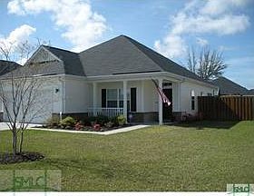 2nd image of 185 Red Oak Dr