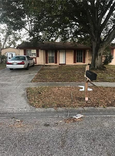 1st image of 6407 Willow Wood Ct