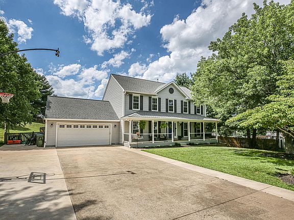 2nd image of 7303 Lord Barton Dr