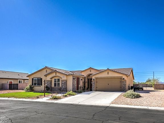 2nd image of 1593 Valley Home Ct