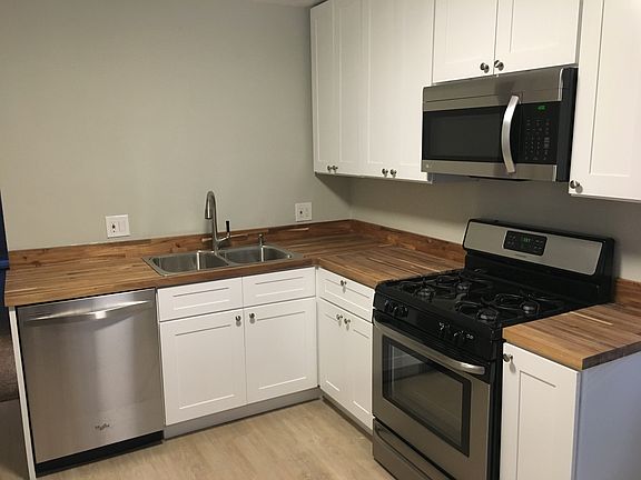 2nd image of 23080 Majestic St